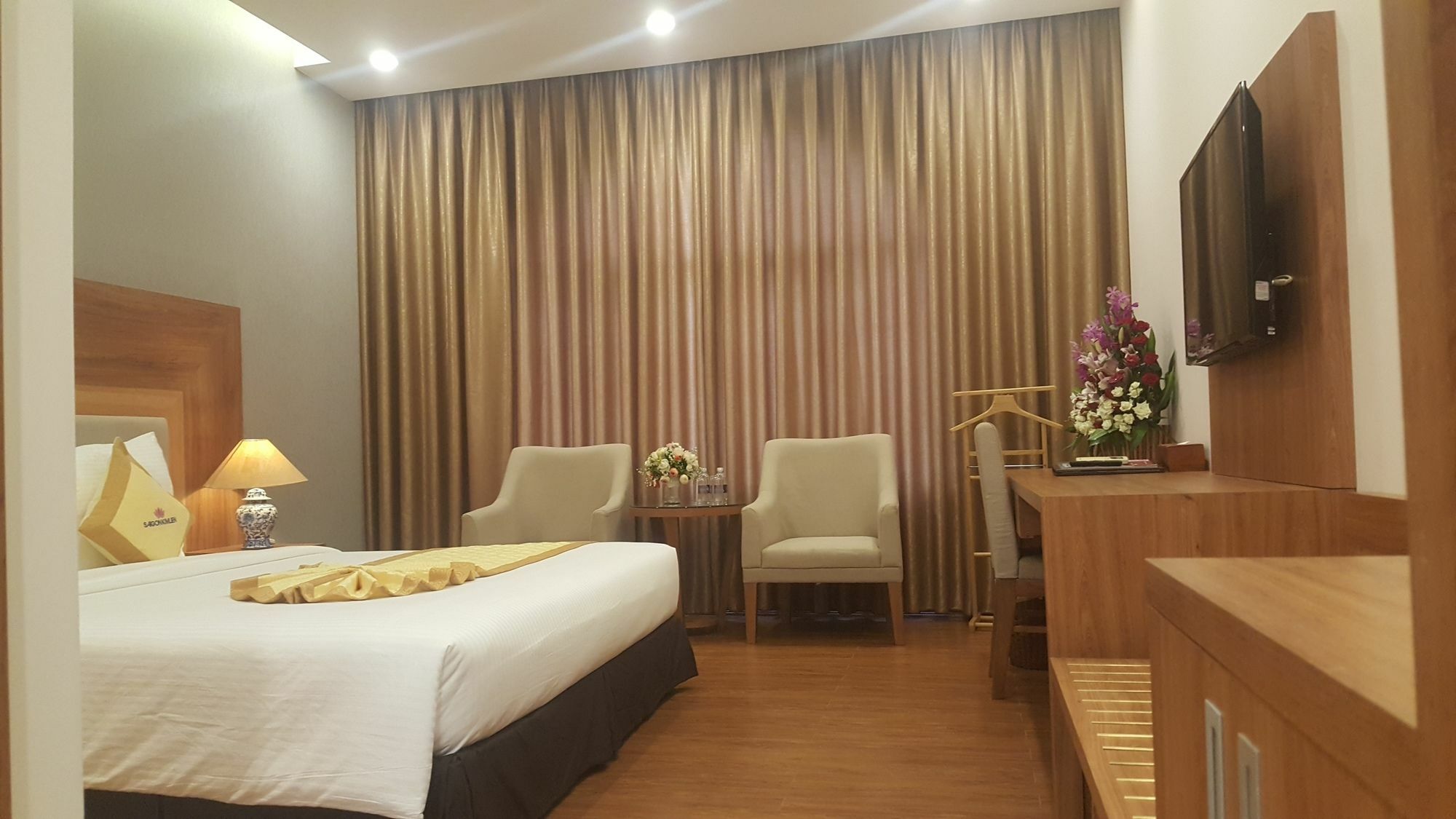 Sai Gon Kim Lien Hotel Vinh City Esterno foto